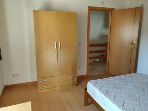 Pleasant bedroom in Celas