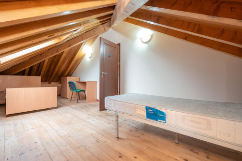Sensational Twin Bedroom close to Polytechnic Institute of Coimbra