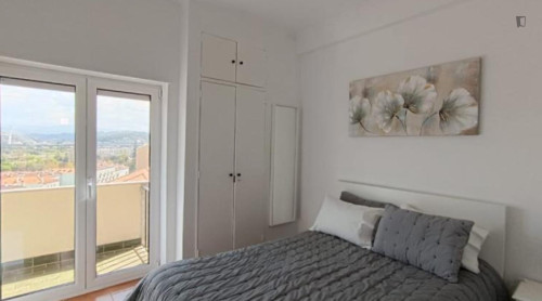 Charming 1-bedroom flat near Portugal dos Pequenitos