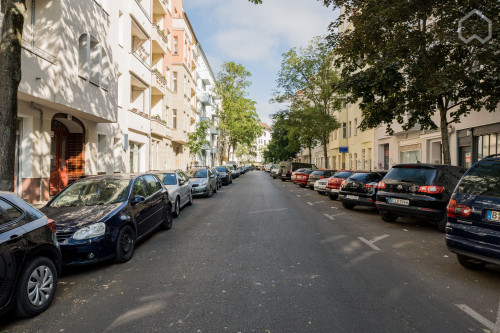 Spacious, awesome home in Neukölln