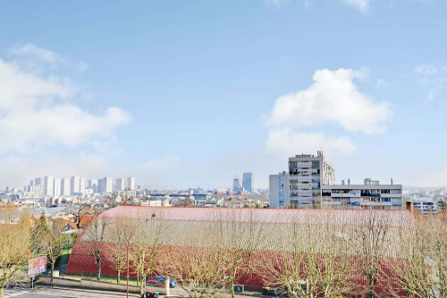 Move into this elegant 10 m² room for rent in coliving at KremlinBicêtre