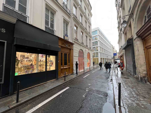 Rental Furnished flat - 3 rooms - 80 m² - Sentier - Bonne Nouvelle - 75002 Paris