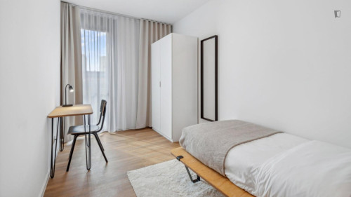 Bright single bedroom in Moabit