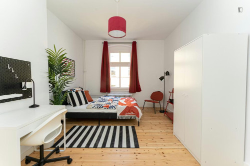 Large double bedroom in Oberschöneweide