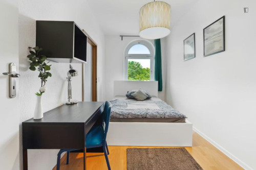 Neat double bedroom in Köpenick