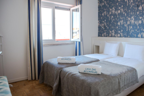 One-bedroom flat with an outdoor balcony, in the centre of Ericeira - Gallery - 16