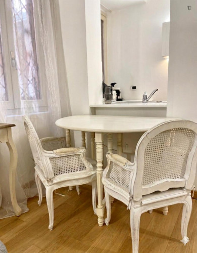 Welcomming studio in Duomo-San Babila  - Gallery -  5