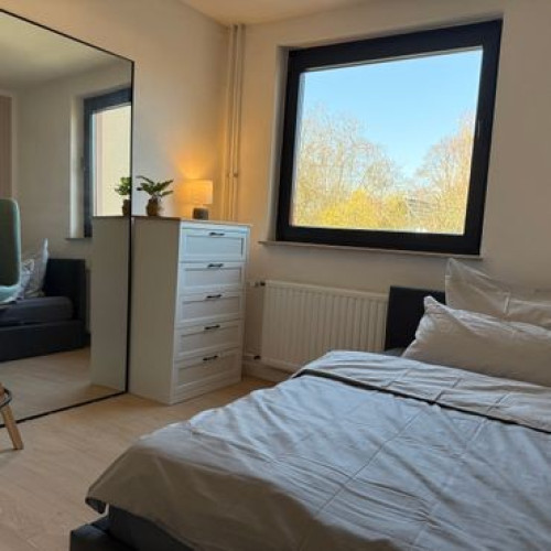 Prime Location in Göttingen: Newly Furnished Apartment Near North Campus & University Hospital - Gallery - 7