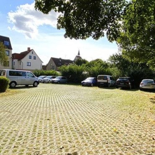 Prime Location in Göttingen: Newly Furnished Apartment Near North Campus & University Hospital