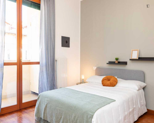 Beautiful single bedroom with a balcony, in Calvairate  - Gallery -  5