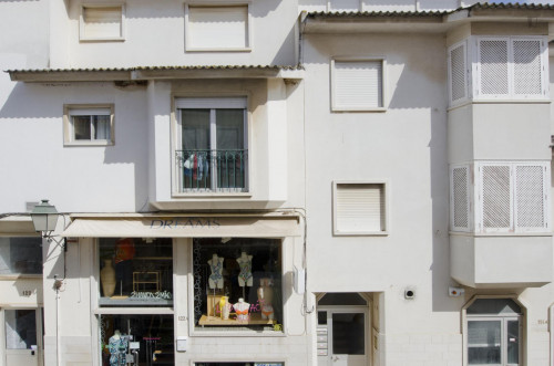Fresh and pleasant 2-bedroom flat near the beaches of Cascais - Gallery - 5
