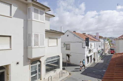 Fresh and pleasant 2-bedroom flat near the beaches of Cascais - Gallery - 3