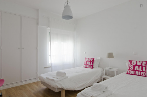 Fresh and pleasant 2-bedroom flat near the beaches of Cascais - Gallery - 6