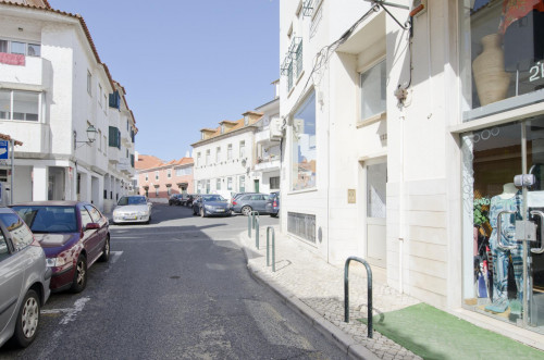 Fresh and pleasant 2-bedroom flat near the beaches of Cascais - Gallery - 17