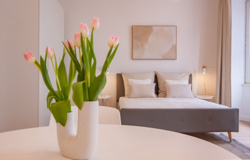 *****Stylish, modern & newly renovated flat in the trendy Unterbilk district*****