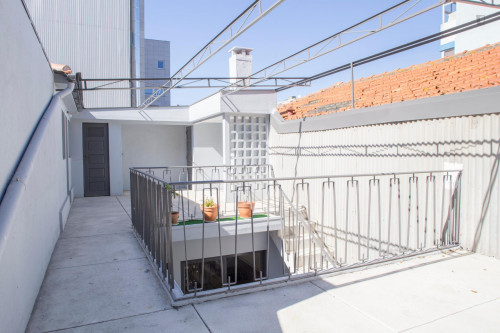Excellent twin bedroom in a 5-bedroom flat, in Matosinhos - Gallery - 2