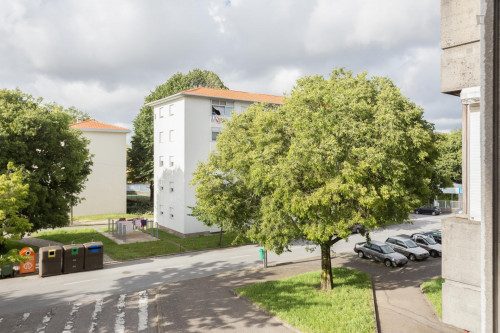 Bright and spacious double bedroom near Universidade Portucalense Infante Dom Henrique - Gallery - 15