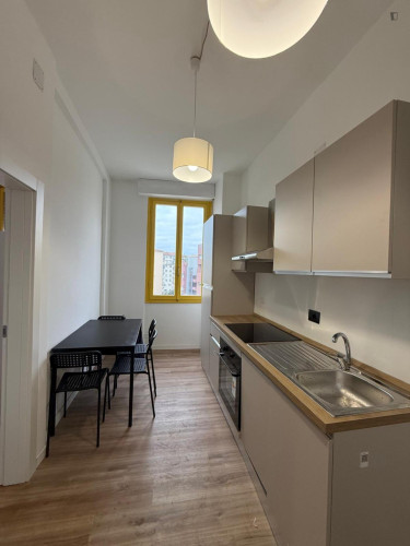 Bed in a nice twin bedroom, in Ponte alle Mosse - Gallery - 2