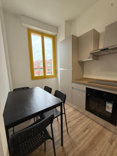 Bed in a nice twin bedroom, in Ponte alle Mosse - Gallery - 4