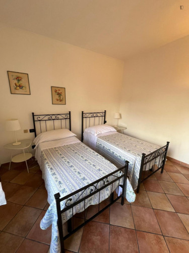 2-bedroom apartment - Gallery - 3