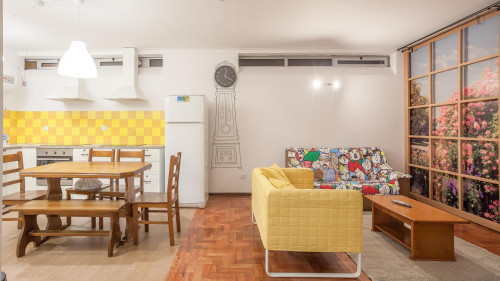 Single ensuite bedroom in nice 6-bedroom house in Paranhos - Gallery - 15