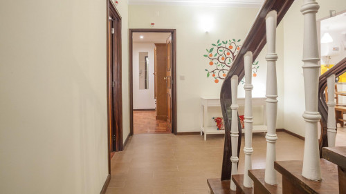 Single ensuite bedroom in grand 6-bedroom house in Paranhos - Gallery - 8