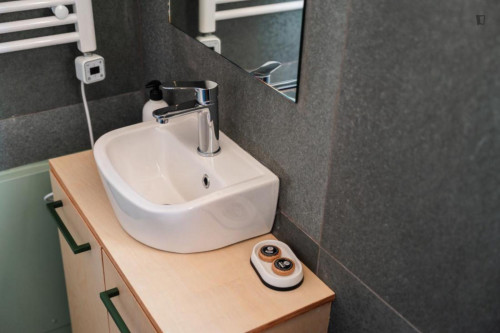 Astonishing studio with a terrace, in Kallimármaro  - Gallery -  5