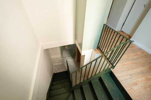 Attractive 1-bedroom apartment in Kallimármaro