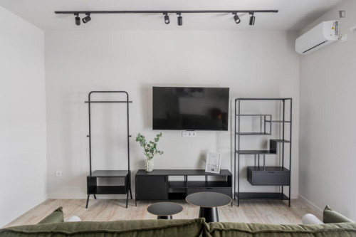 Very neat 2 bedroom apartment in Koukaki