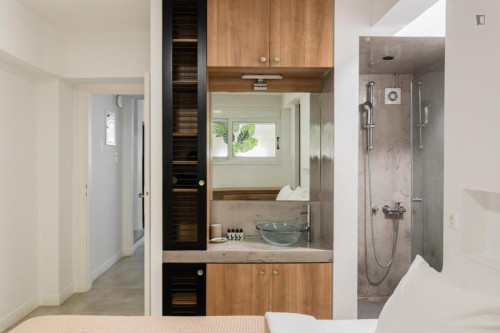 Brilliant 1-bedroom flat in Kolonaki