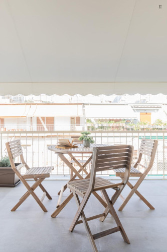 #AH04 Top floor studio near Athens Concert Hall