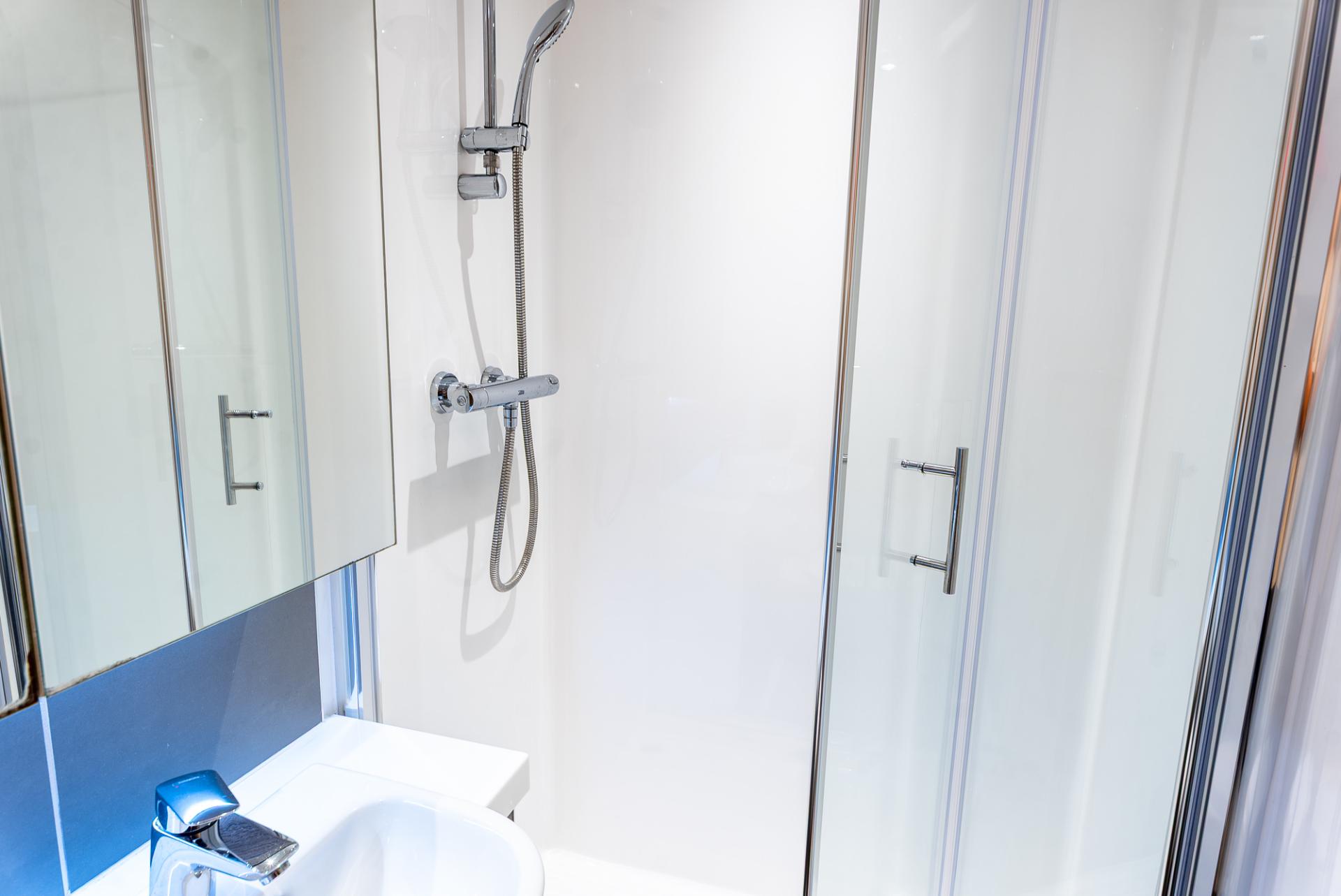 Luxury Studio - Hythe Mills - Gallery - 4