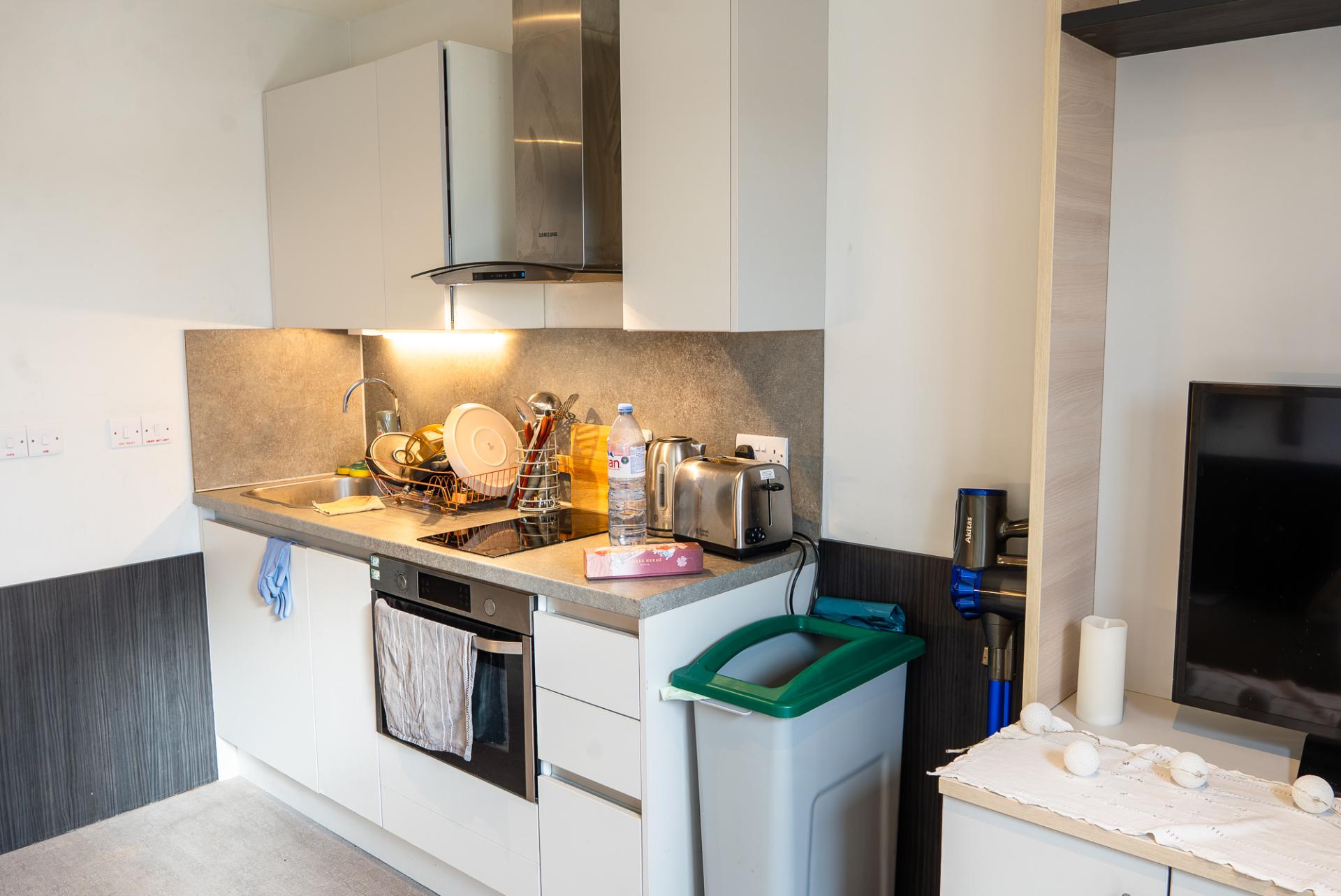 Premium Studio Plus - Hythe Mills - Gallery - 4