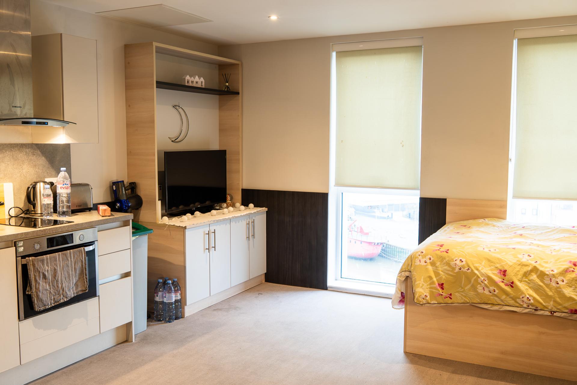 Premium Studio Plus - Hythe Mills - Gallery - 2