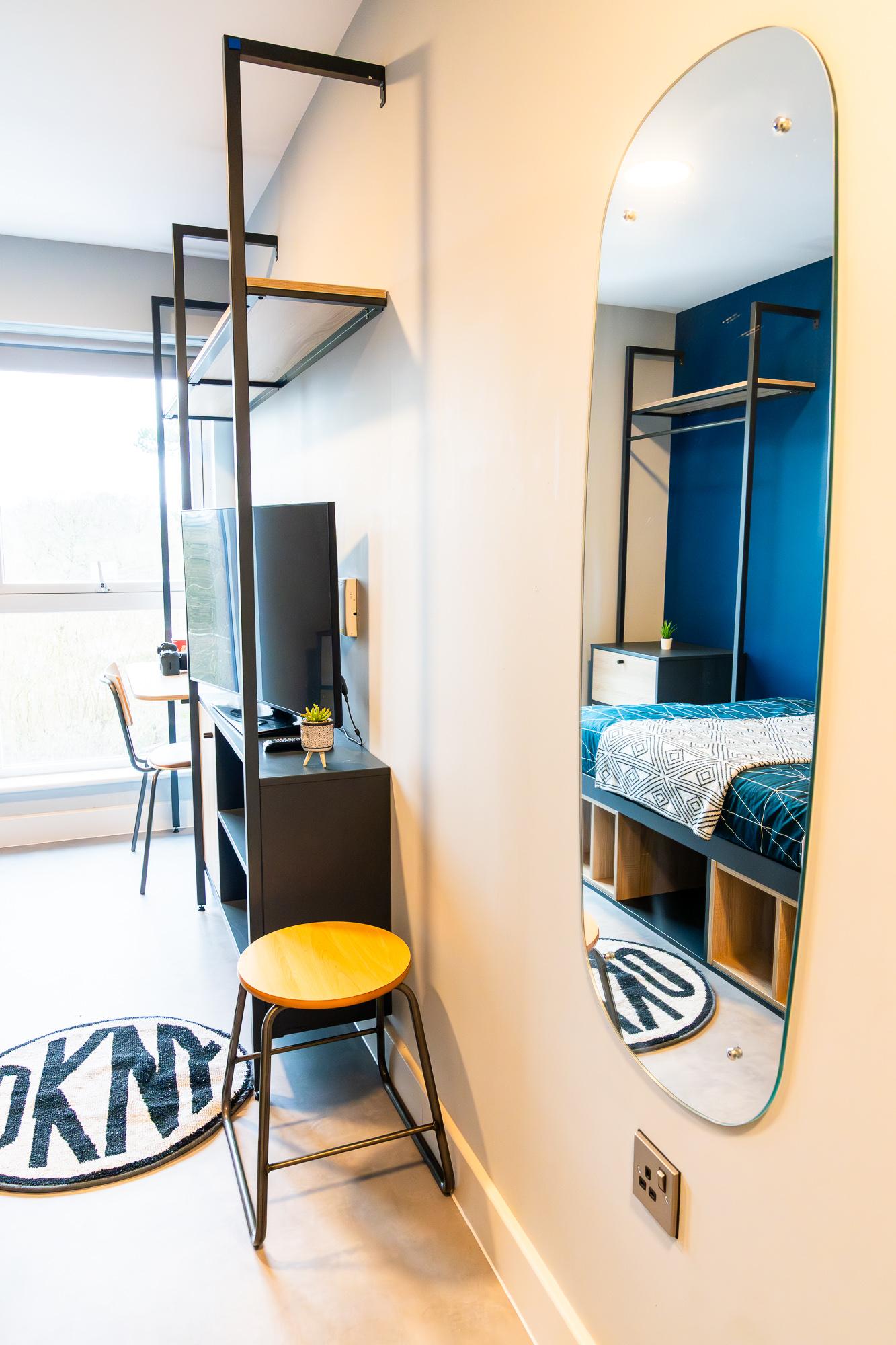  Classic Ensuite (Courtyard Facing)  -  Guilden Village  - Gallery -  12