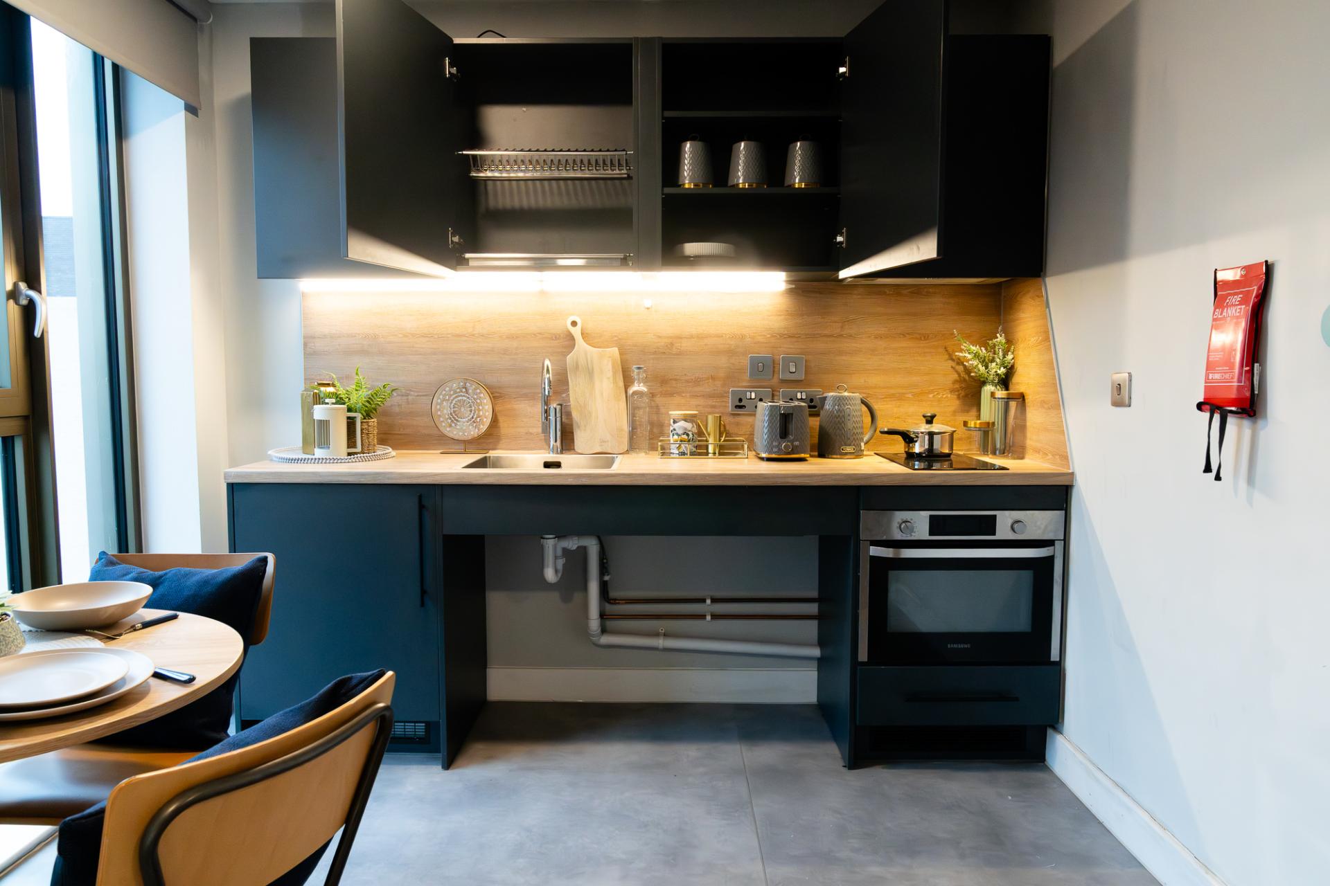 Luxury Studio - The Vantage - Gallery - 5