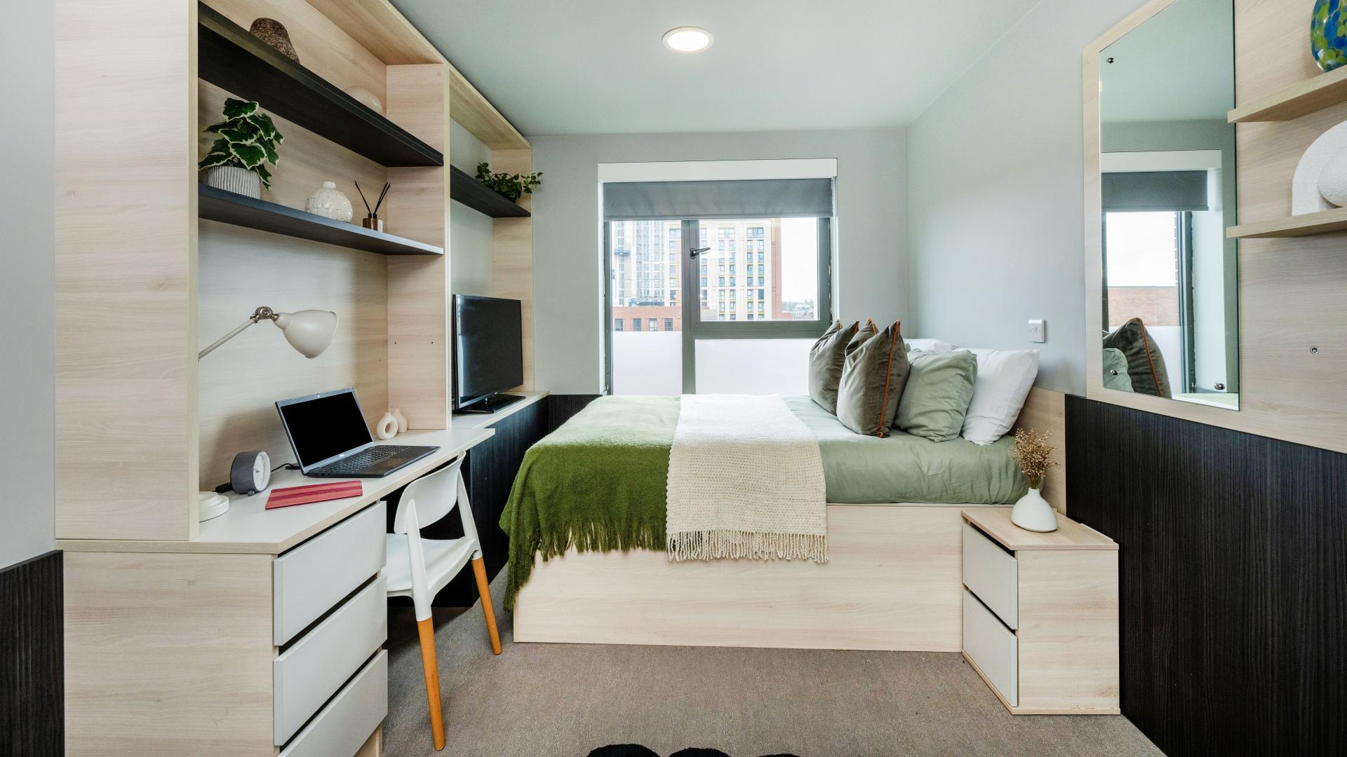 Two Bed Flat - 4