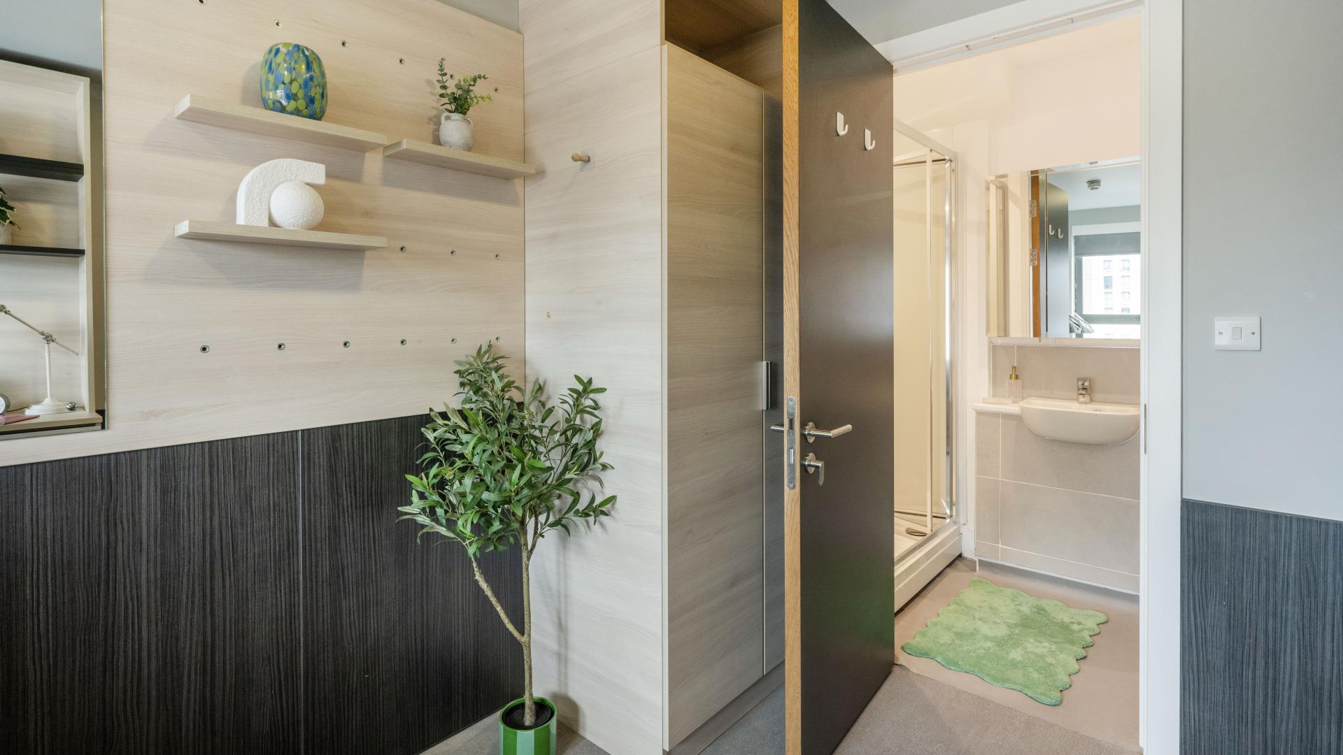 Two Bed Flat - 7