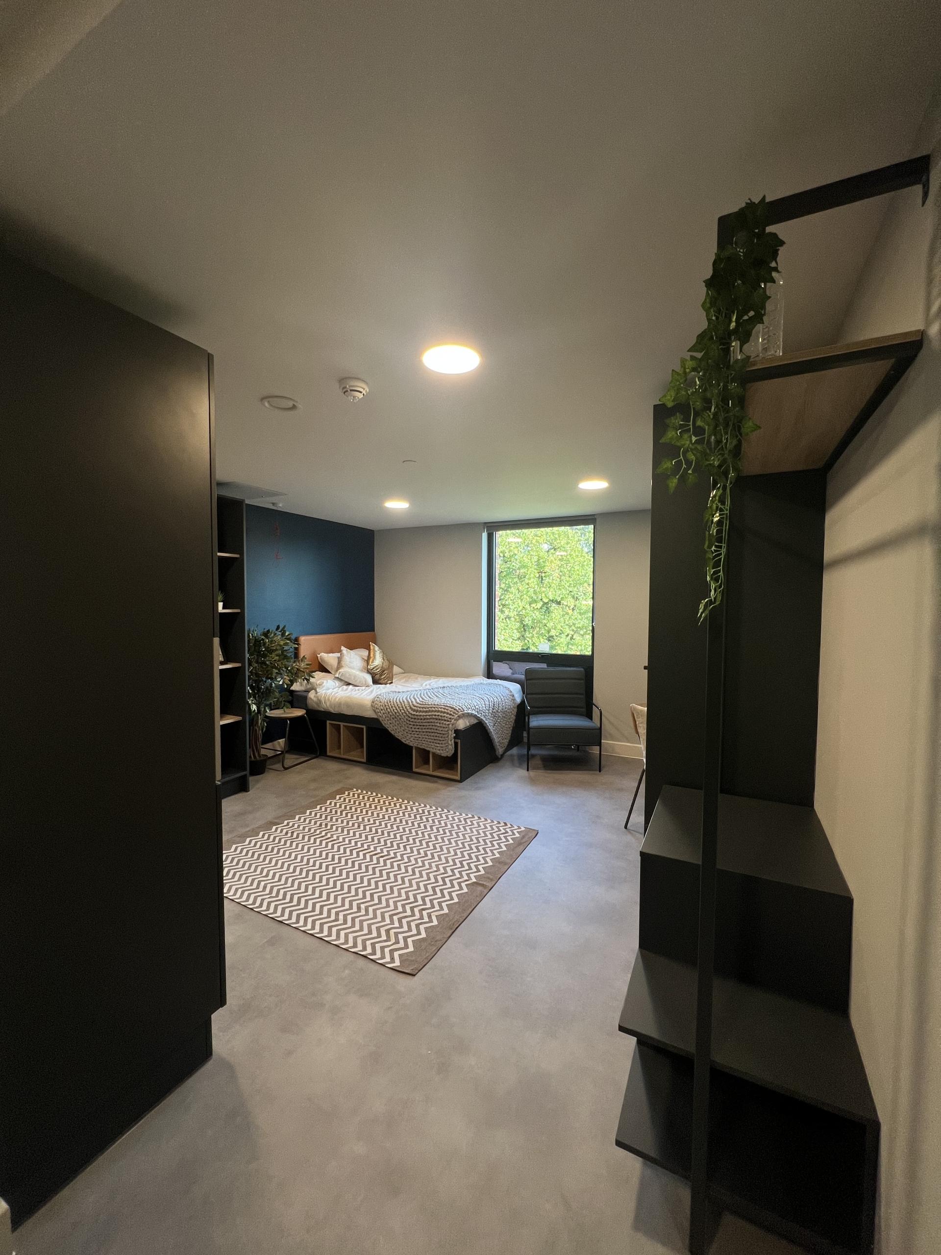 Premium Accessible Studio - 4