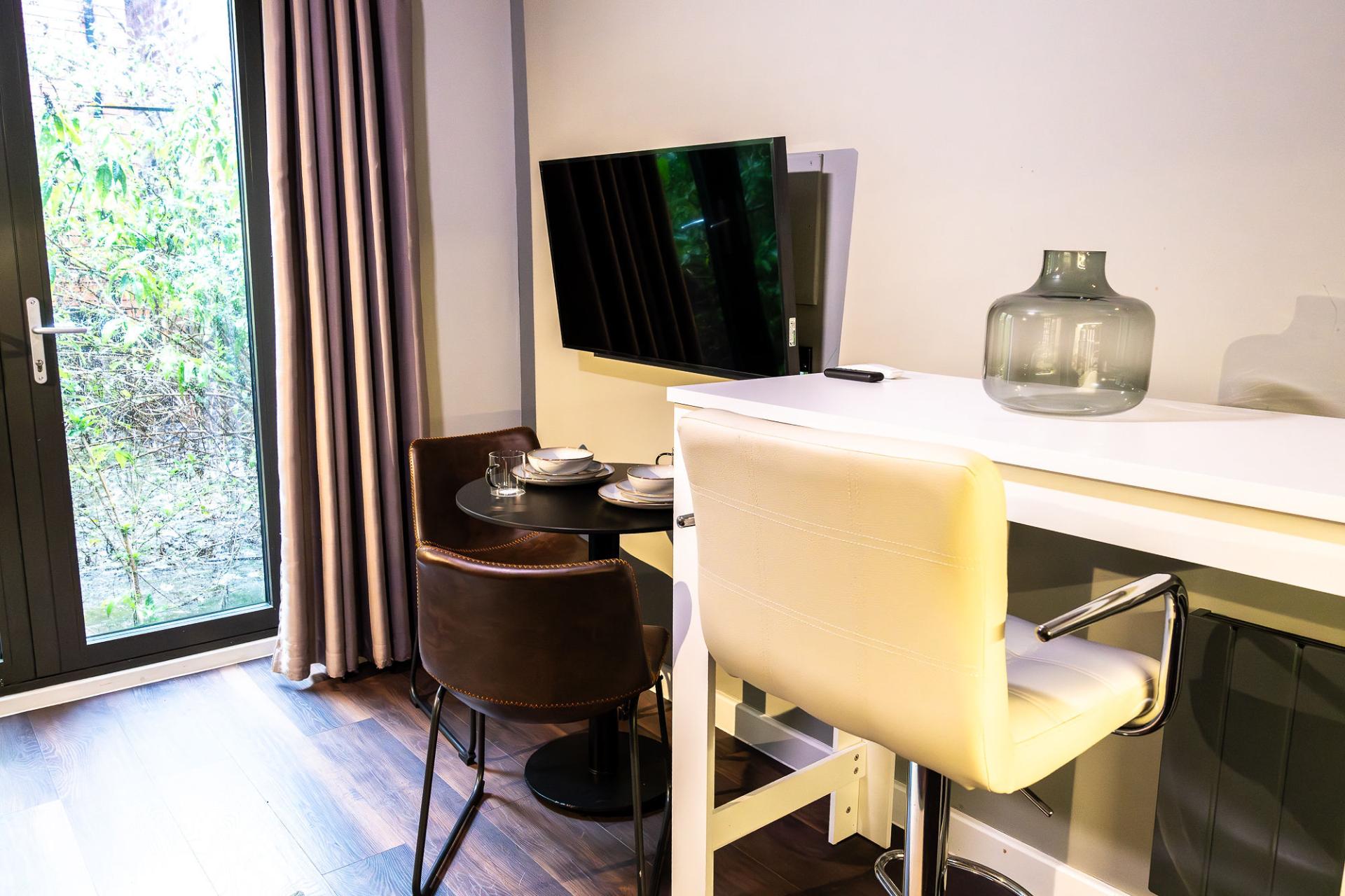  Luxury Loft Studio  -  Steel City  - Gallery -  3