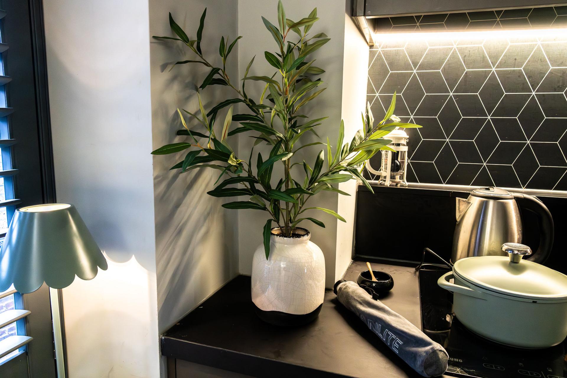  Luxury Loft Studio  -  Steel City  - Gallery -  6