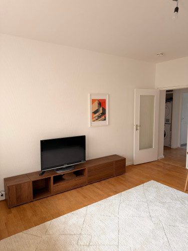 Refurbished apartment on Wilmersdorf Volkspark