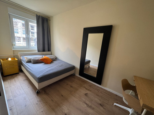 2 Bedroom, living room, Kitchen, Bathroom, Balcony