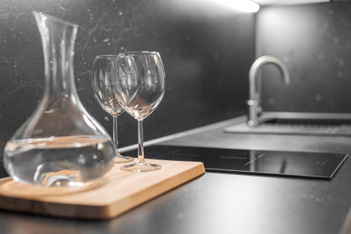 Brand new: 2-room business apartment with view