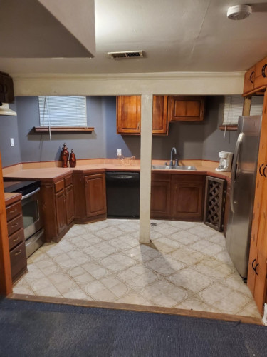 Vibrant Coliving Studios in Historic Grand Center Arts District House