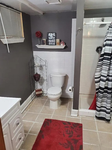 Vibrant Coliving Studios in Historic Grand Center Arts District House