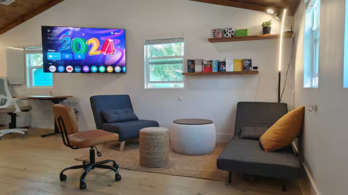East 2nd Home - Gallery - 9