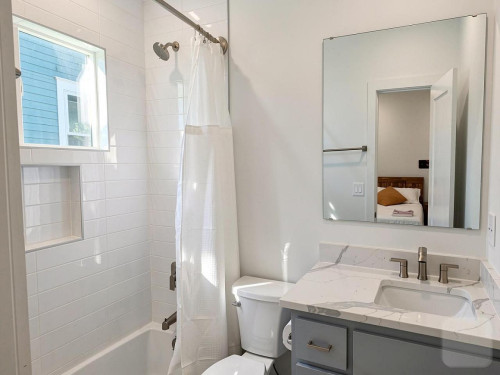 East 2nd Home - Gallery - 11