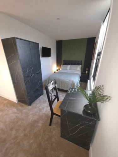 Station Home - Gallery - 10