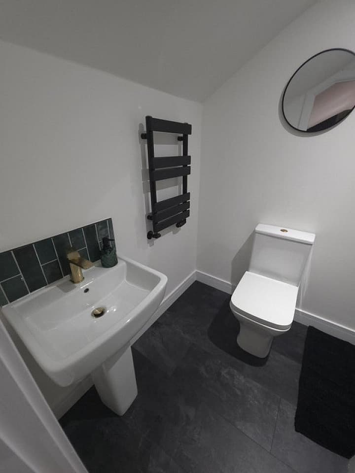 Double En Suite  -  Brand New Luxury En-Suite Rooms in Prime Darlington for Professionals  - Gallery -  4